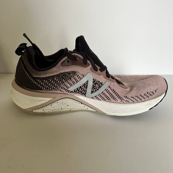NEW BALANCE 870 running, pink/plum color, lightweight women’s size 9 - Picture 4 of 10